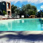 Hotel Du Cheval Blanc 4*