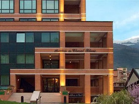 Du Cheval Blanc 4*