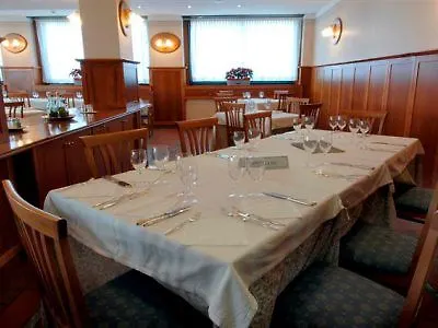 Du Cheval Blanc 4*