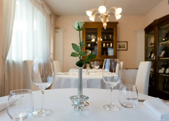 Hotel Du Cheval Blanc 4*